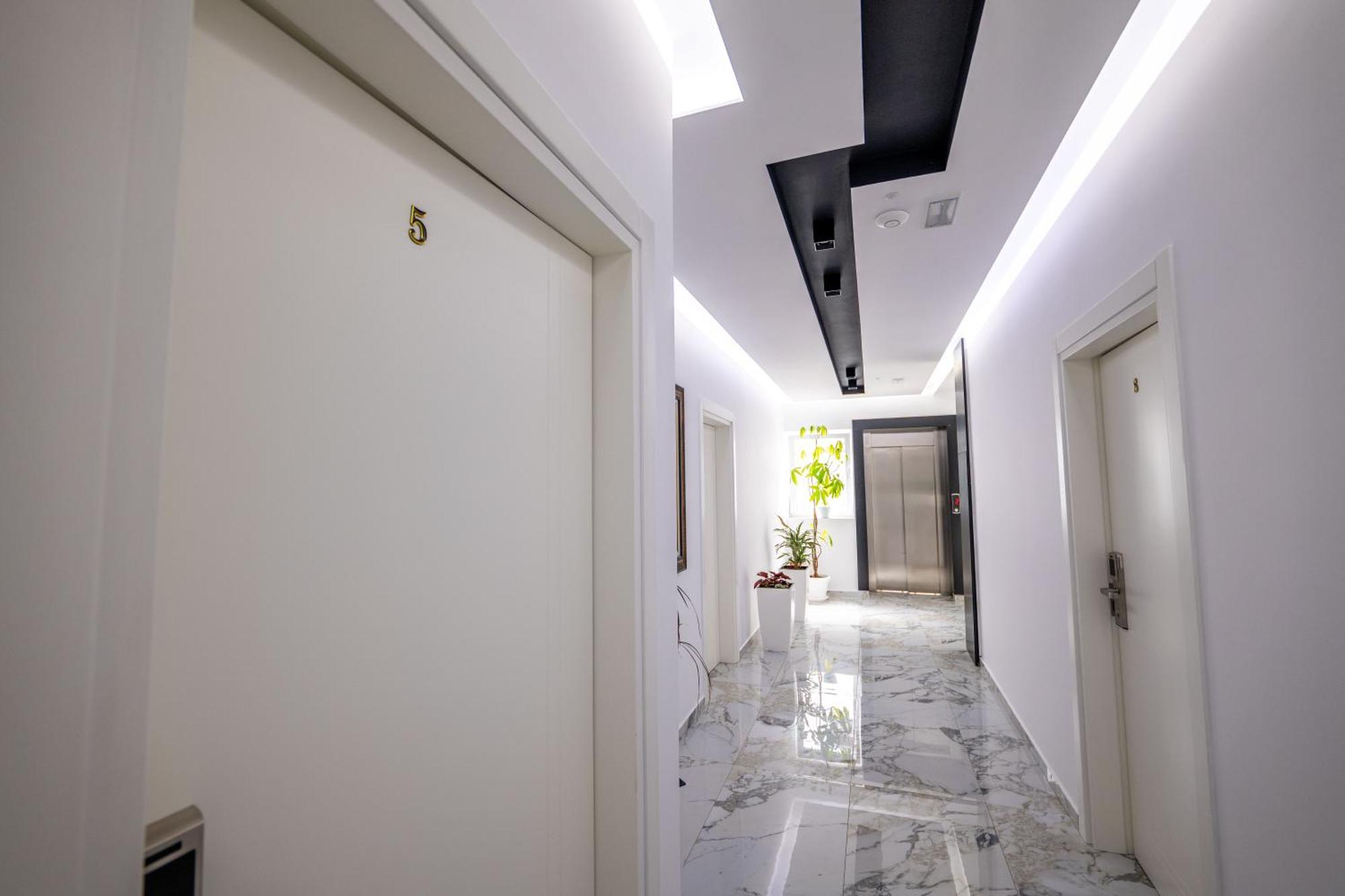 Apartments Margarita คซามิล ภายนอก รูปภาพ