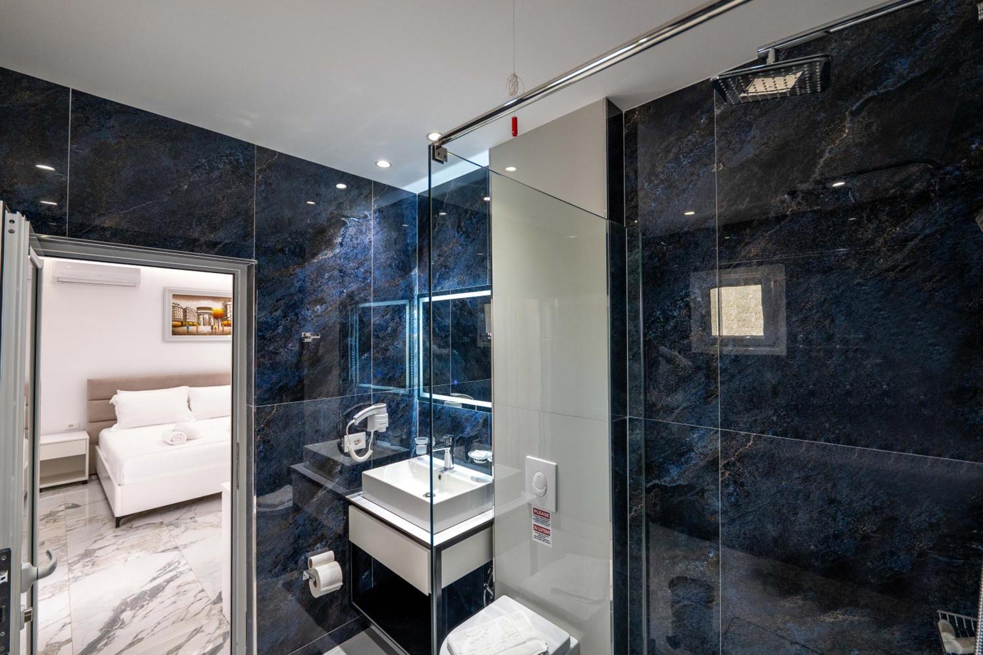 Apartments Margarita คซามิล ภายนอก รูปภาพ