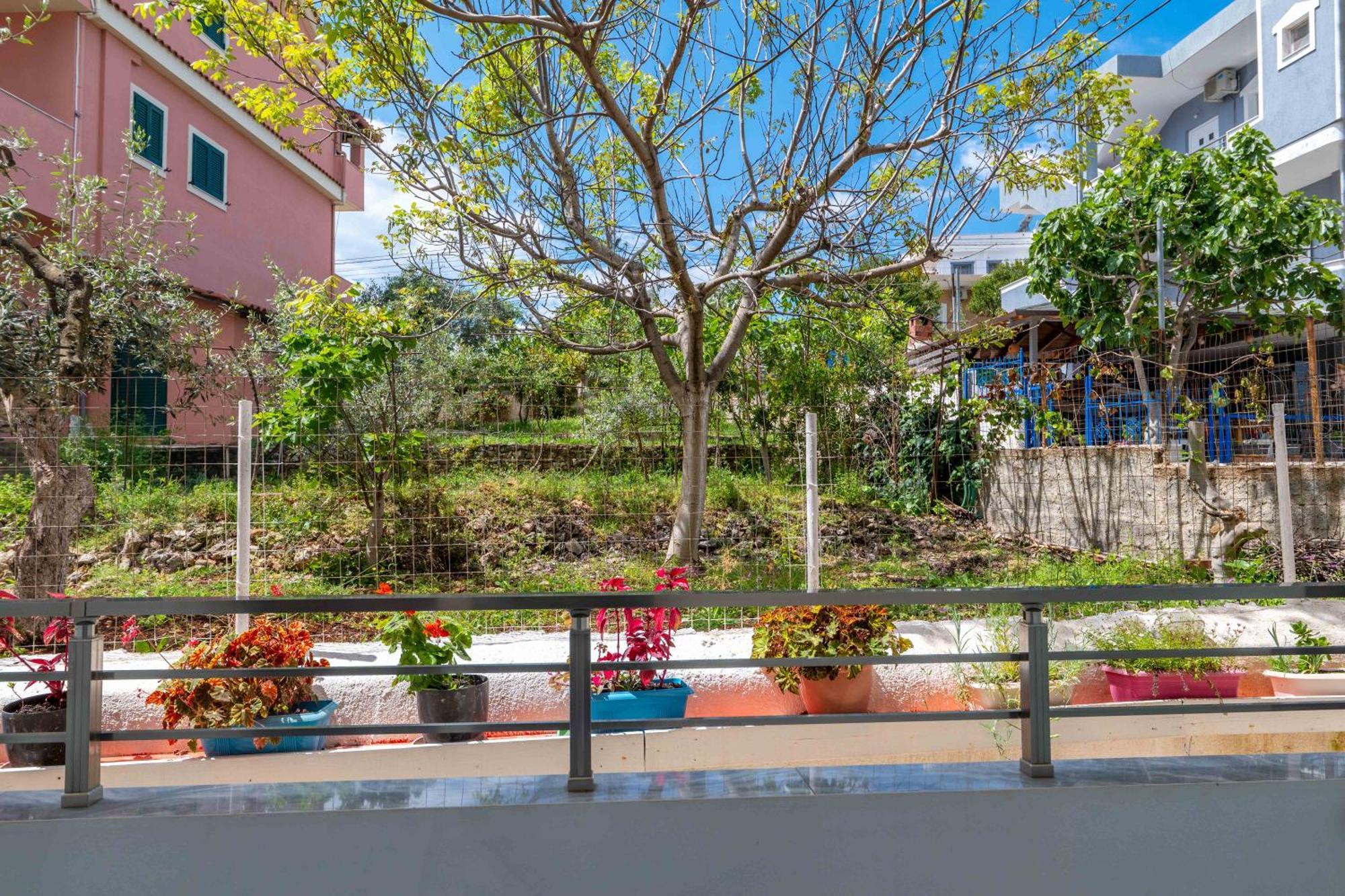 Apartments Margarita คซามิล ภายนอก รูปภาพ