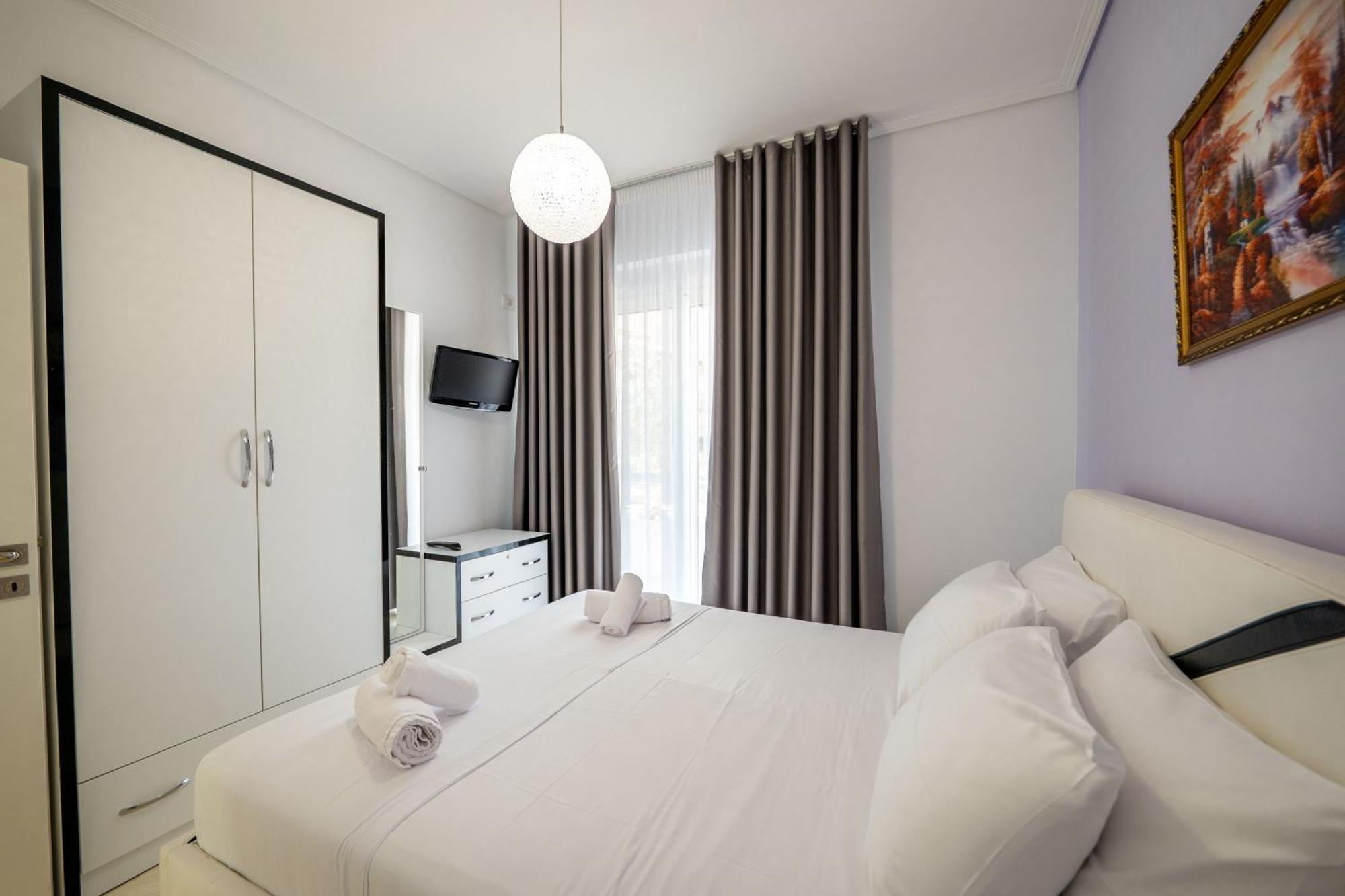 Apartments Margarita คซามิล ภายนอก รูปภาพ