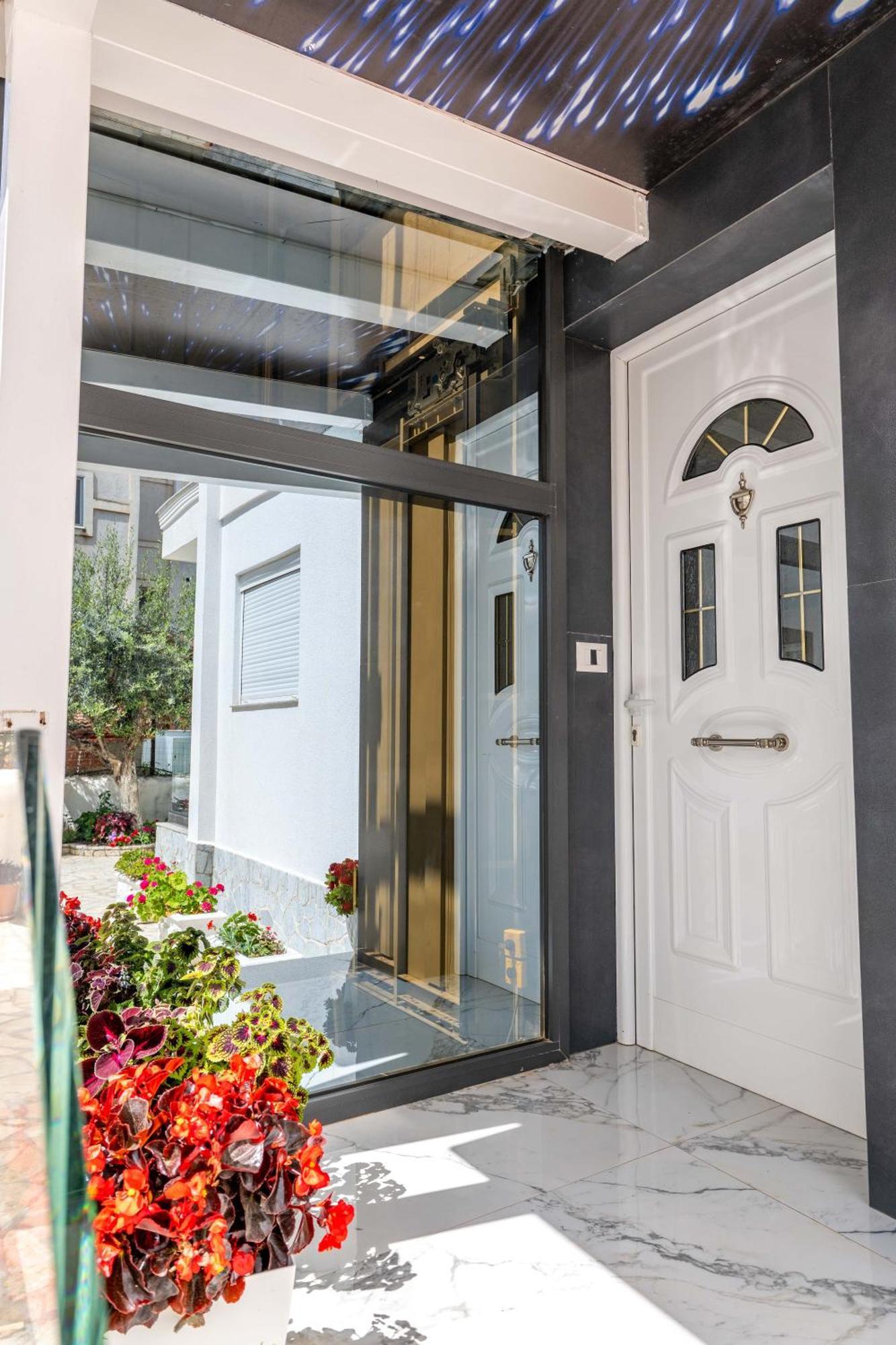 Apartments Margarita คซามิล ภายนอก รูปภาพ