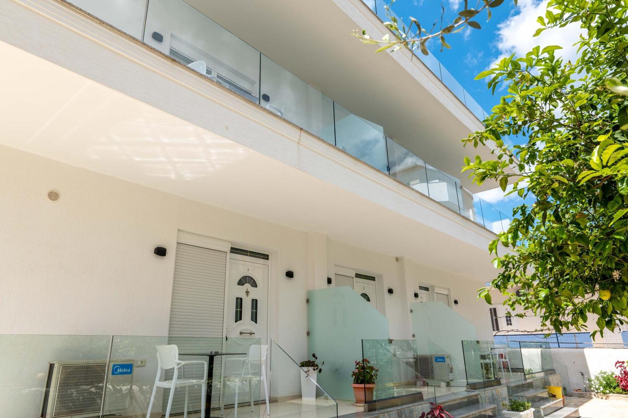 Apartments Margarita คซามิล ภายนอก รูปภาพ