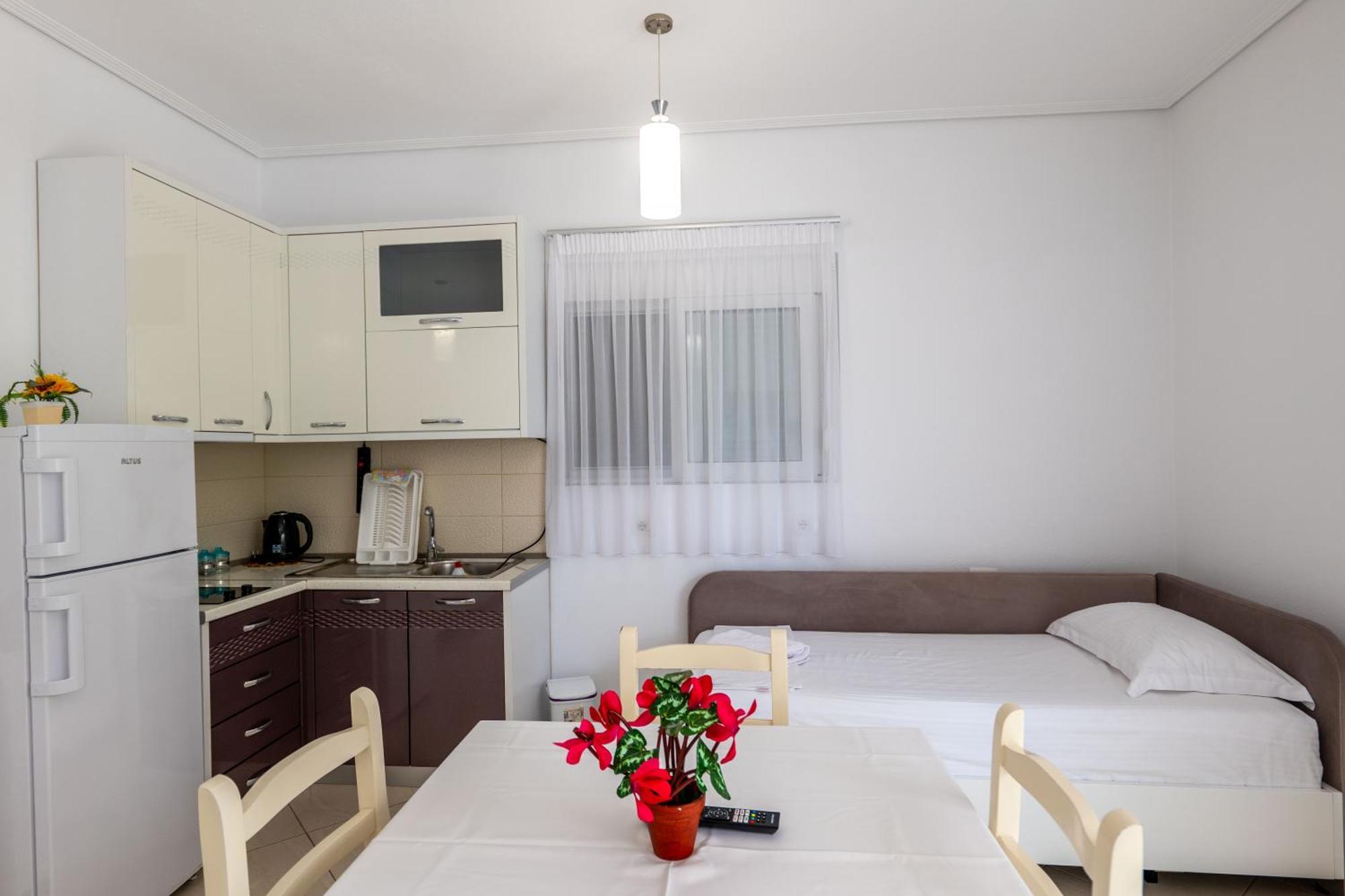 Apartments Margarita คซามิล ภายนอก รูปภาพ