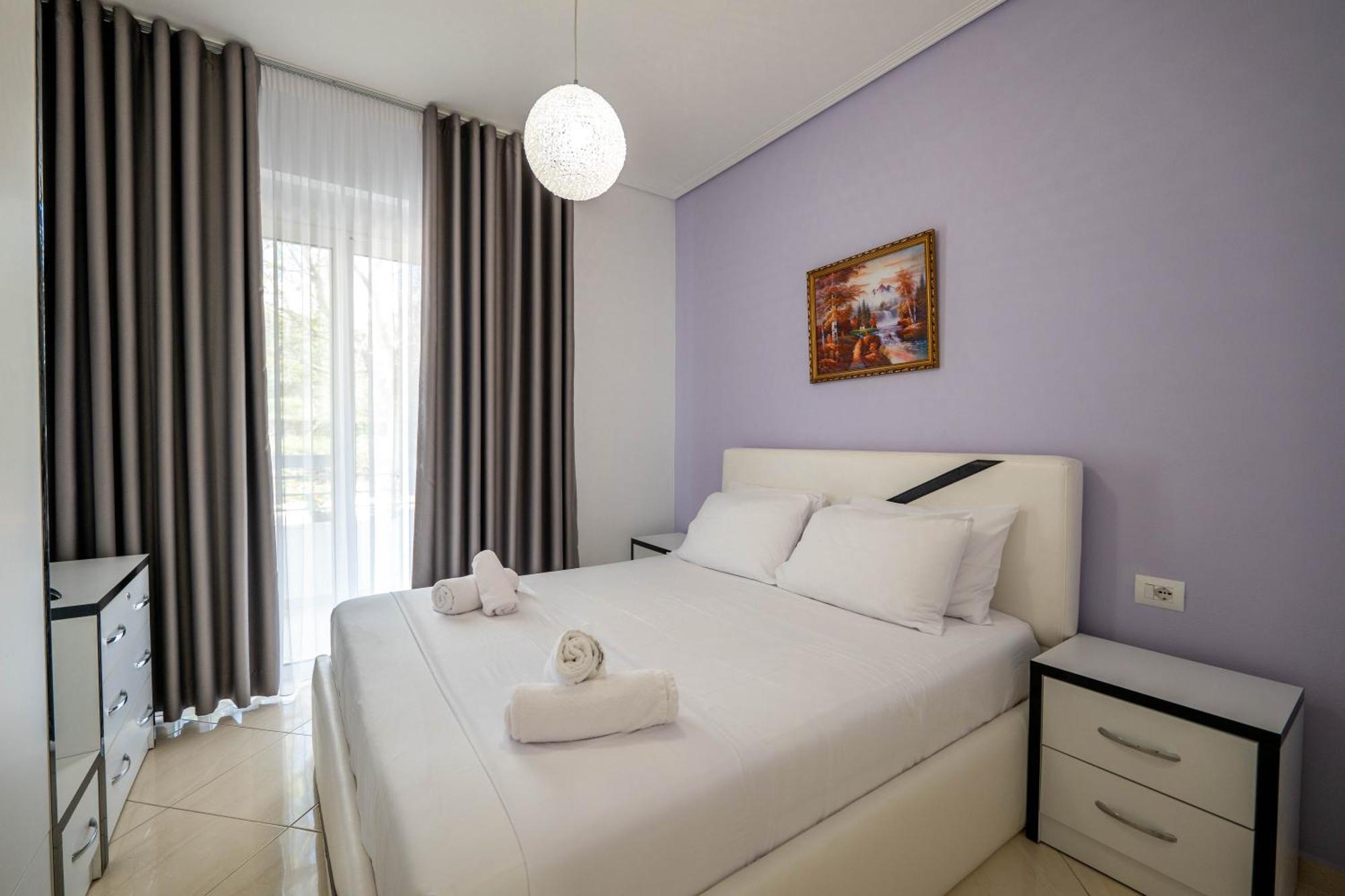 Apartments Margarita คซามิล ภายนอก รูปภาพ